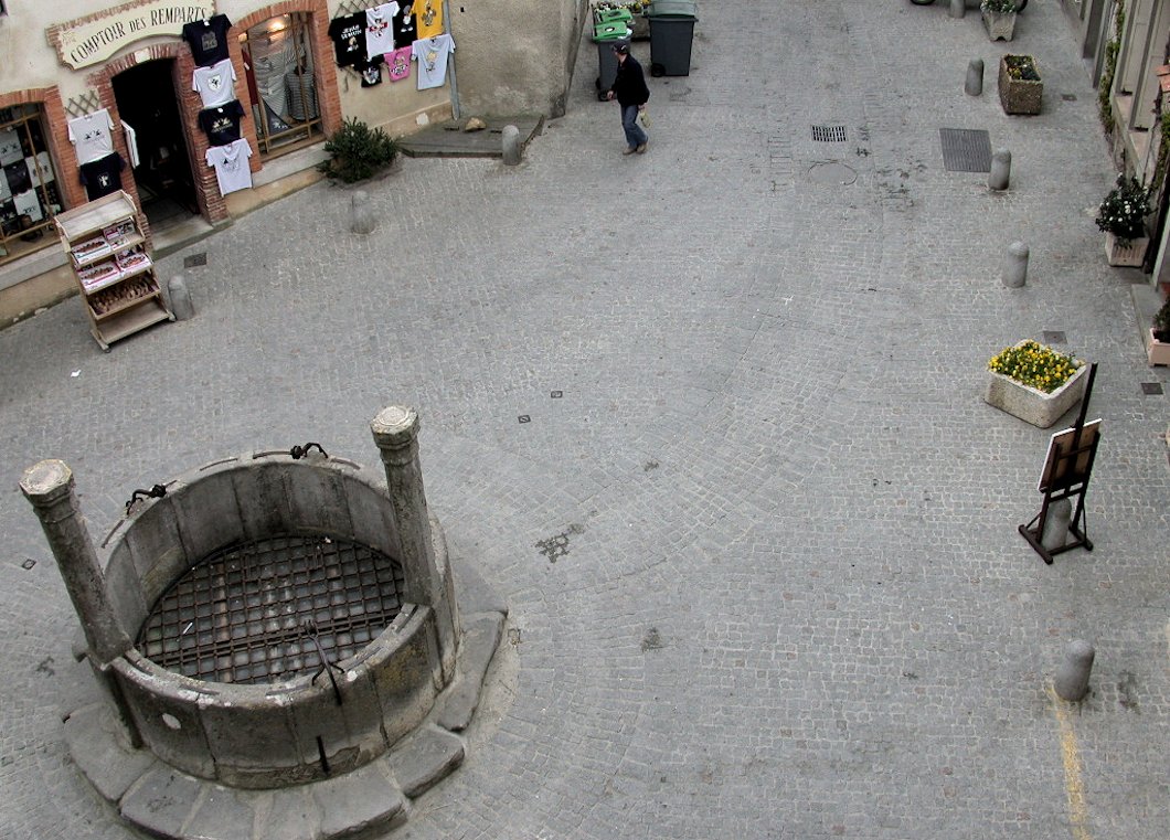 �J���J�\���k