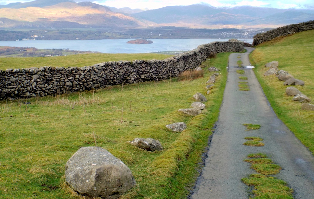 �J���g���[�T�C�h�@�E�F�[���Y