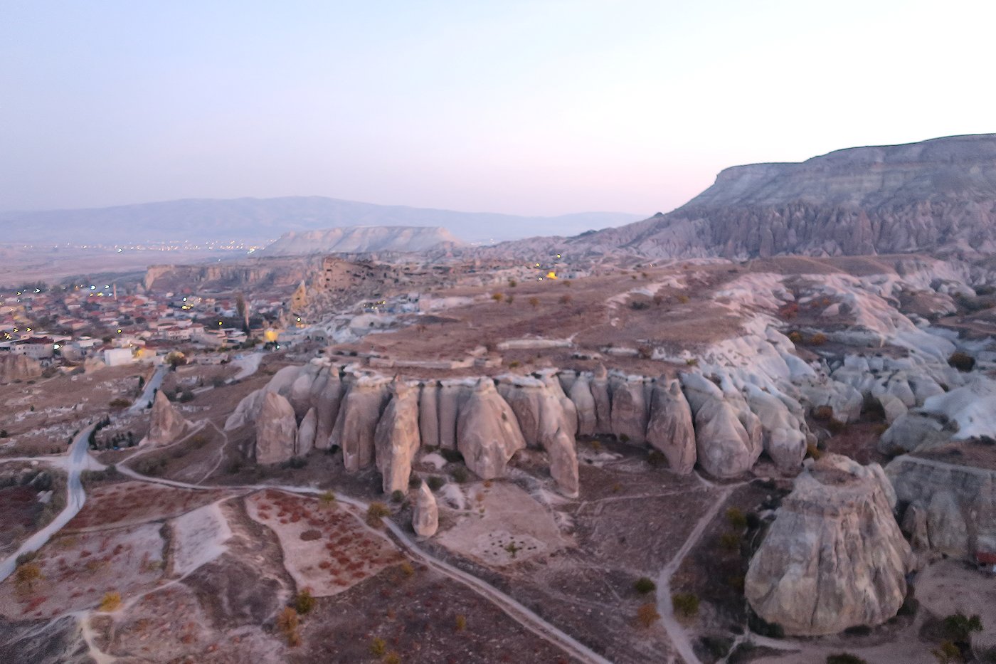 �C�����猩���镗�i