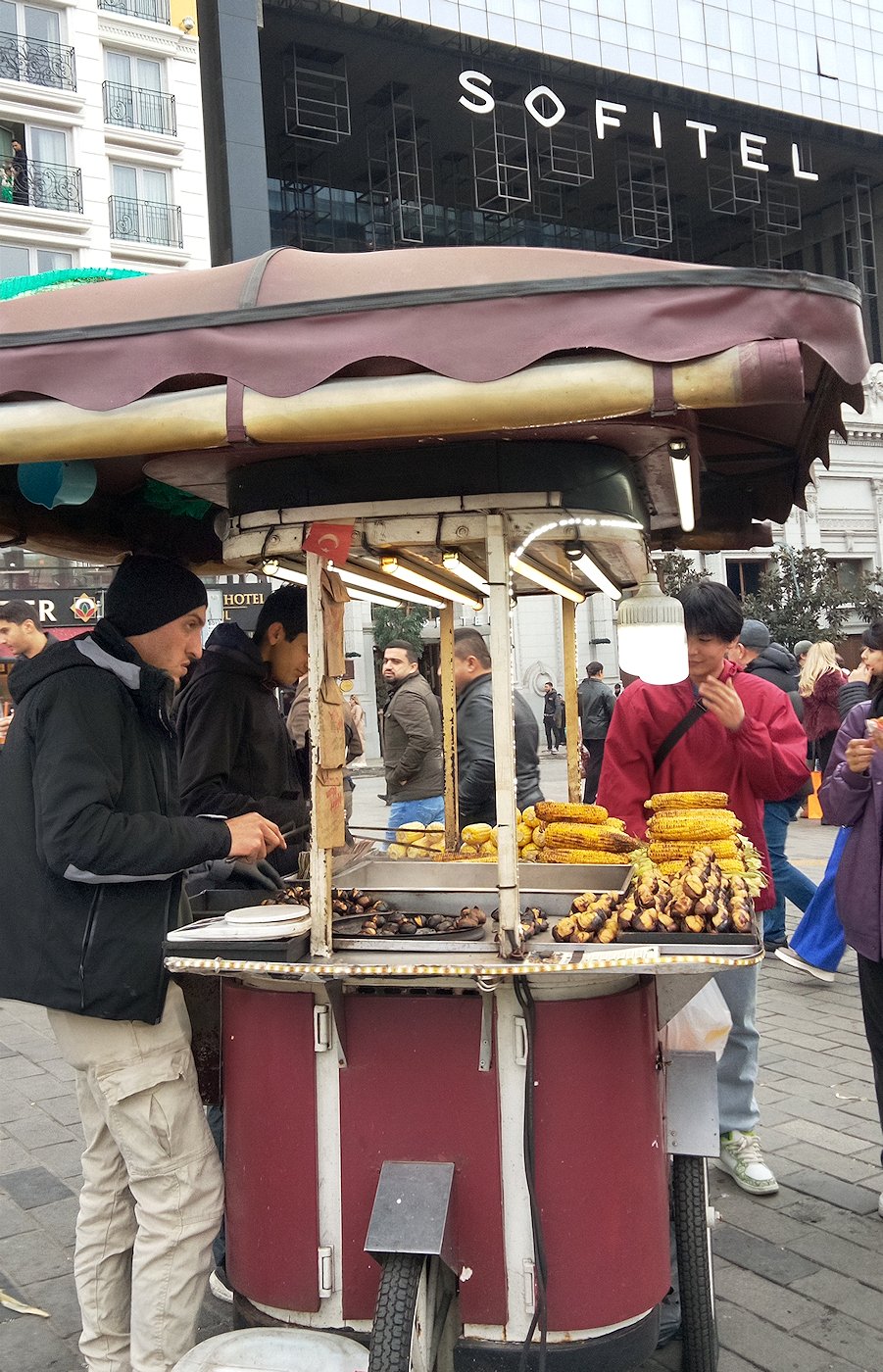 �Ă��g�E�����R�V�ƏĂ��I�@�C�X�^���u�[��