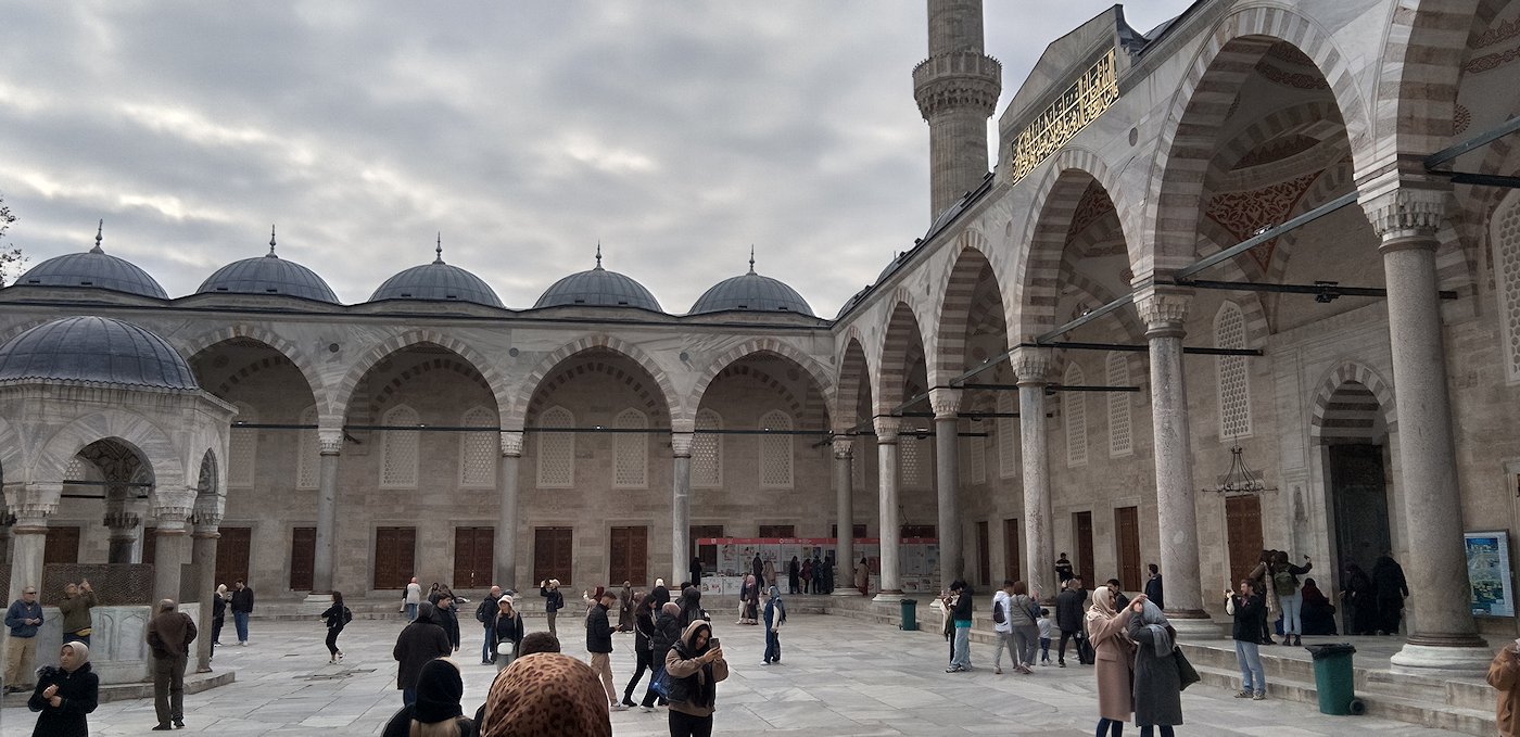 �X���C�}�j�G�E���X�N